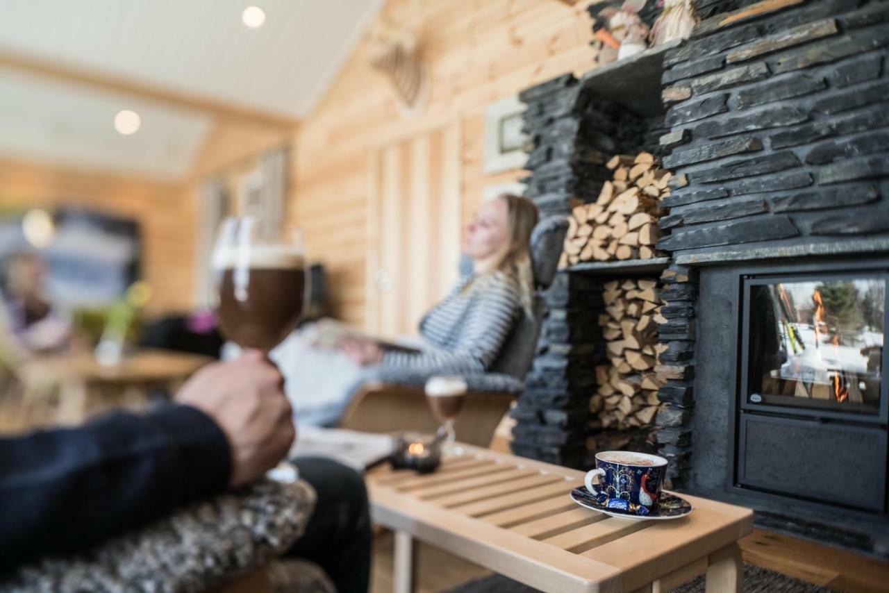 Yllaeshumina Hotel Äkäslompolo